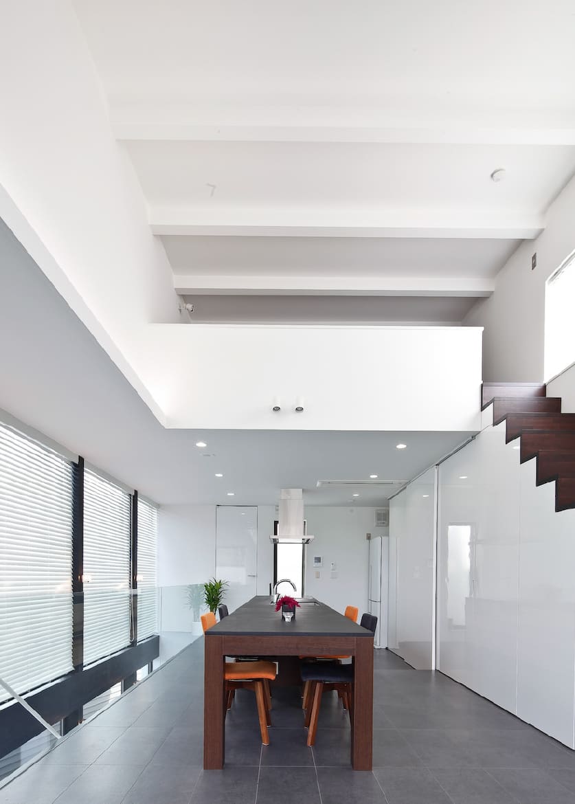 吹き抜けと大開口があるSE構法の住まい